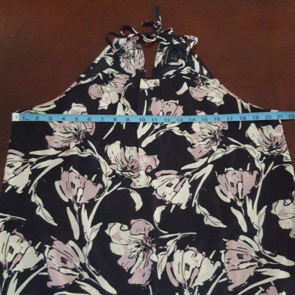 Banana Republic Factory Floral Halter Top, Medium - Picture 8 of 10